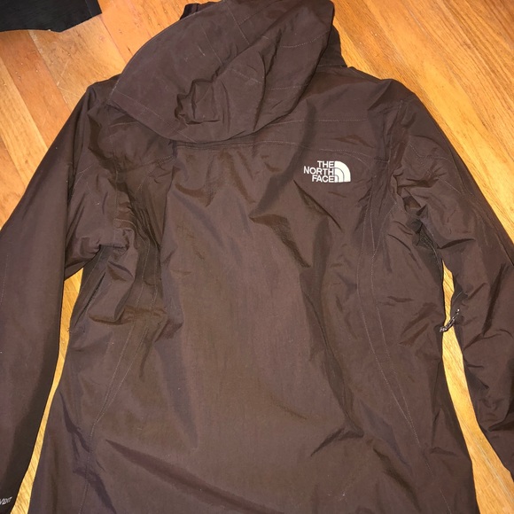 North Face Ski Jacket - Picture 4 of 4